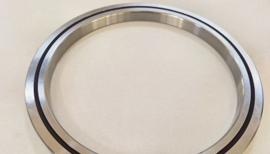Thin section crossed roller bearings crbh30025